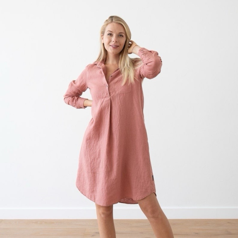 Old Navy maternity long-sleeve shirt Pink dress Size Medium